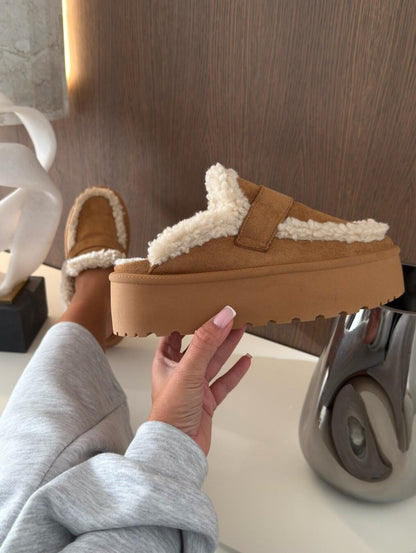 Lissi | Faux Suede Fur-Lined Slippers